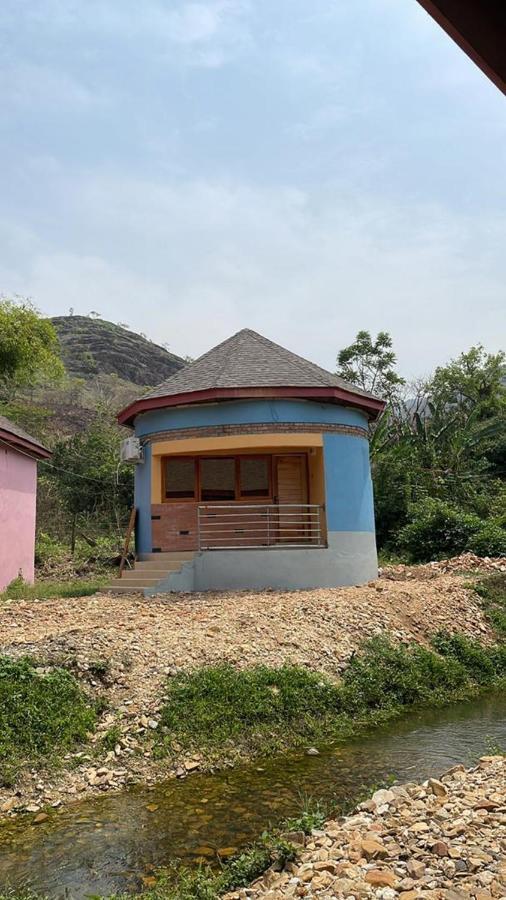 Bamboo River Resorts Wli Afegame Luaran gambar